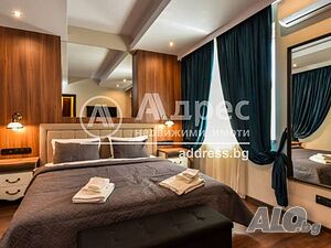 3-стаен, София, Център, 114 кв.м., 329000 €