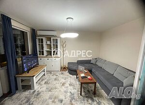 Продава тристаен апартамент 628868