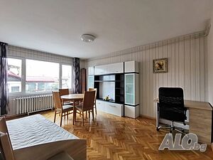 Тристаен апартамент, Център, 85 кв.м., ет. 5, ТЕЦ, тухла