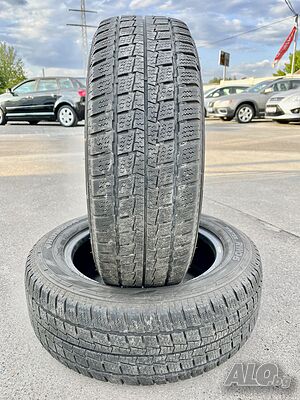 Бусови гуми 205/60/16C Hankook