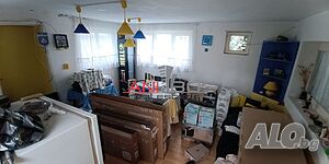 Къща в района на Журналист-ГР. ВАРНА