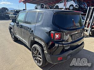 Jeep Renegade 2016г. на части