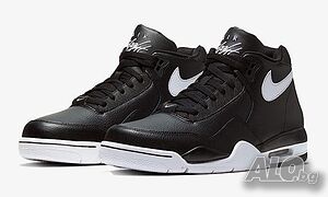 NIKE FLIGHT LEGACY BLACK чисто нови 44-Tи номер 28см ОРИГИНАЛНИ в кутия