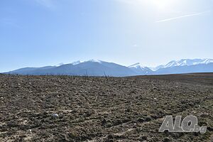 Парцели в с. Баня с ПУП