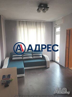 Многостаен апартамент в идеалния център на града за продажба!