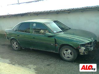 Opel Vectra 1.8 бензин х18хе на части ниски цени 115 к.с. Седан Бензин 1997 год. 187000 км Ръчна