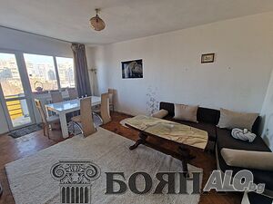 Тристаен, Алеи Възраждане, 96кв.м, 500 лева