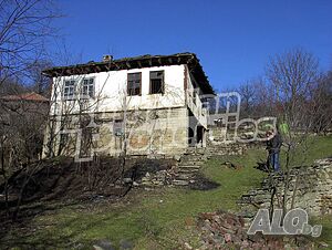 Стара къща с панорамна гледка на 7 км от гр. Трявна