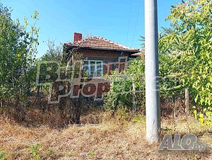 Имот в село Скалица