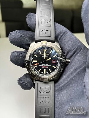 Breitling Avenger Blackbird часовник