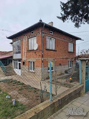 Публична продан от ЧСИ на Парцел с къща в с. Обретеник ИД 1428/2024г. - с. Обретеник, общ. Борово, о..