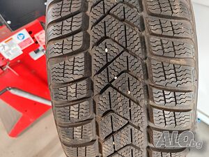 4бр. зимни гуми 225/55/17 Pirelli