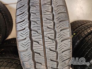 4бр. всесезонни гуми 215/65/15С Maxxis