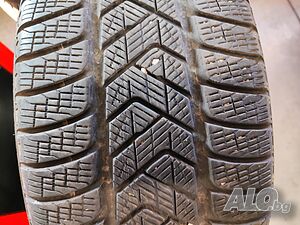 2бр. зимни гуми 235/55/19 Pirelli