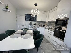 Напълно обзаведен апартамент за продажба в кв. Бялата висота на гр. Благоевград.