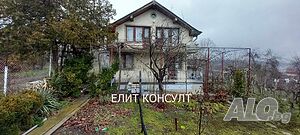 Къща -Промишлена зона Запад