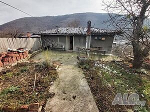 Къща в с. Ичера