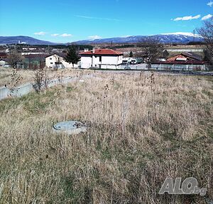 Продава промишлен парцел гр. Перник кв. Калкас