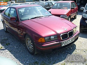 BMW 318 is 140 к.с. Седан Бензин 1997 год. Ръчна на части