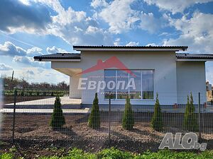 ⭐АГЕНЦИЯ ”ЕВРОПА” Продава: Къща в с. Кабиле⭐