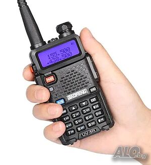 Двубандова радиостанция UV-5R baofeng