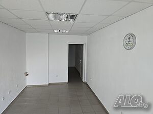 Търговско помещение под наем в кв. Ален мак, Благоевград