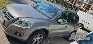 Продавам лек автомобил VW Tiguan