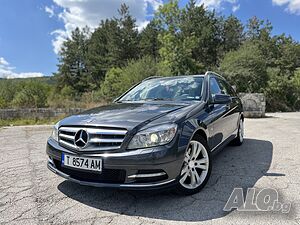 Запазен Мерцедес C350, 231 к.с. 4MATIC, 14 800лв.