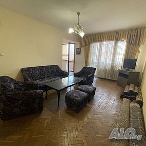 Четиристаен апартамент с площ 166 кв.м. за продажба в гр. Петрич