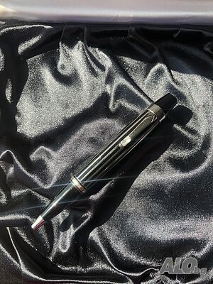 MONTBLANC 7517 PLATINUM PEN WITH CRYSTAL