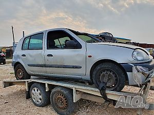 Renault Clio 1.9 d 2001 г. На части