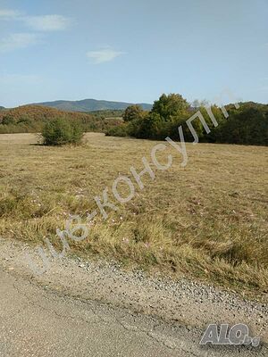 Парцел с панорама в Еленския Балкан