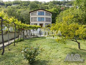 Къща/Вила, Варна, к.к. Златни Пясъци, 390 кв.м., 350000 €