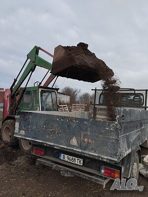 Доставка на оборска тор и черноземна пръст