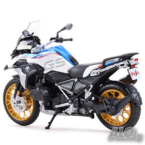 BMW R1250 GS 1:12 Maisto мащабен модел мотоциклет