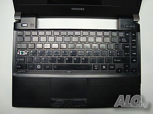 Toshiba Portege R705 лаптоп на части