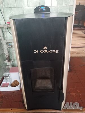 Камина на пелети с водна риза 13 kw + 5 kw