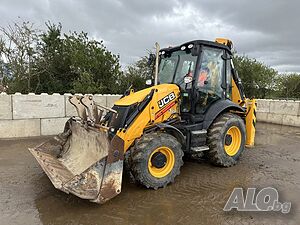 2018 JCB 3CX Sitemaster Челен товарач