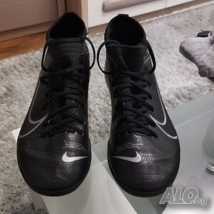 Футболни бутонки Nike 38.5номер