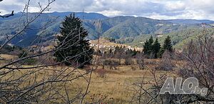 Продавам парцел в Родопите с. Момчиловци. 🌲