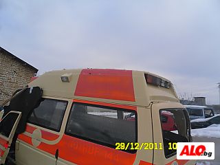 VW T4 2,5тди Пътнически микробус Дизелов 1999 год. Ръчна 8 места 1 тона 350000 км на части