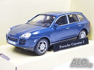 Porsсhe Cayenne S - мащаб 1:43 на Cararama модела е нов в кутия