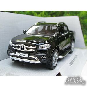 Mercedes Benz X-class 2018 - мащаб 1:42 на Kinsmart моделът е нов в кутия