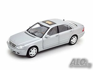 Mercedes-Benz S600 W220 1998 - мащаб 1:18 на NOREV моделът е нов в кутия