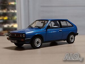 Volkswagen POLO Coupe GT 1985 - мащаб 1:43 на IXO моделът е нов в PVC дисплей-кейс