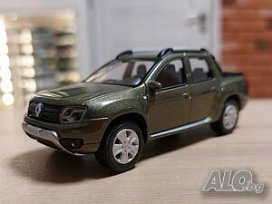 Renault Duster Oroch 2015 - мащаб 1:43 на NOREV моделът е нов в PVC дисплей-кейс