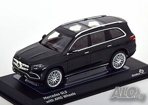 Mercedes-Benz GLS X167 with AMG rims 2020 - мащаб 1:43 на SOLIDO моделът е нов в PVC дисплей-кейс