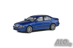 BMW M5 E39 2000 - мащаб 1:43 на Solido моделът е нов в PVC дисплей-кейс