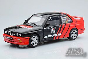 BMW M3 E30 Drift Team 1990 - мащаб 1:18 на Solido моделът е нов в кутия