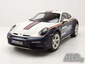 Porsche 911 Dakar Roughroads 2022 - мащаб 1:18 на Norev моделът е нов в кутия